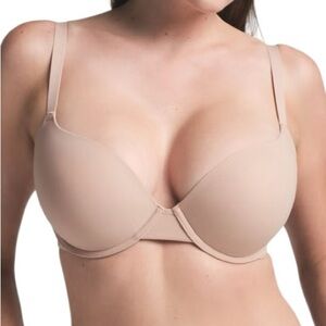 NEW SKIMS  FITS everybody Push Up BraSeamless Nude Bra